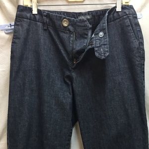 GAP STRETCH CAPRI PANTS